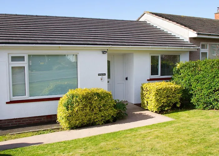 Harding House, Dog Friendly Close To The At