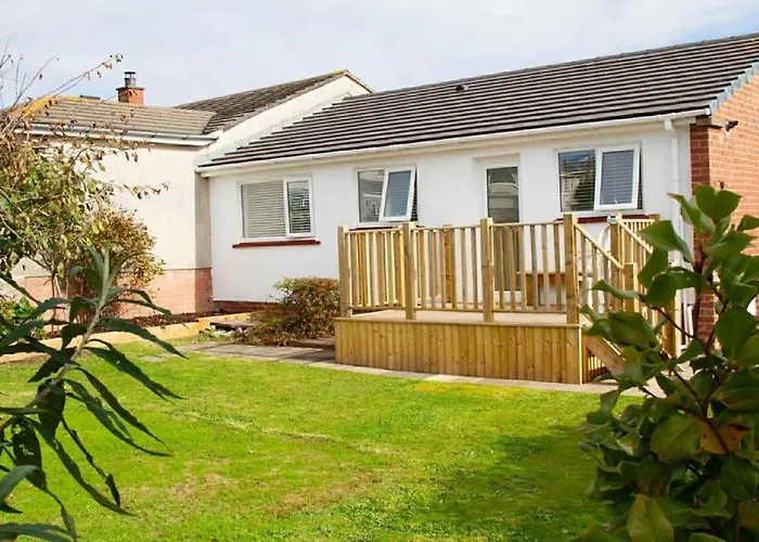 Harding House, Dog Friendly Close To The At