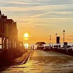 Harding House, Dog Friendly Close To The At Semesterbostad Seascale
